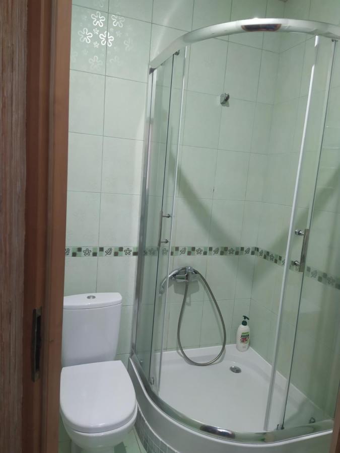 Квартира Біля Залізничного Вокзалу Lviv Eksteriør bilde
